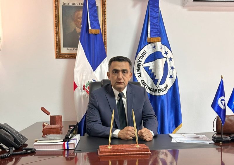 Diputado del Parlacen solicita Abinader retire del Congreso proyecto de ley de Libertad de Expresión