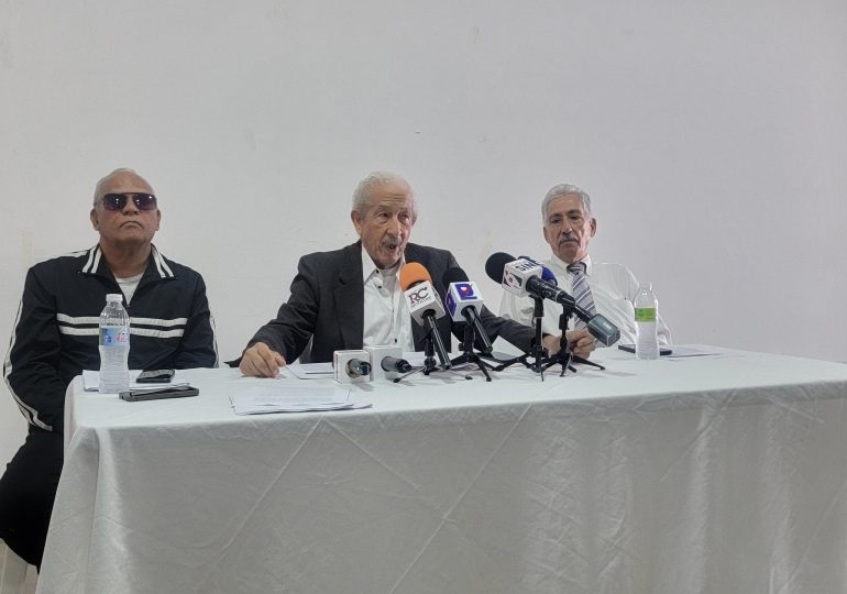 Somete ante el TC recurso contra Reforma Constitucional que impide reelección de Abinader