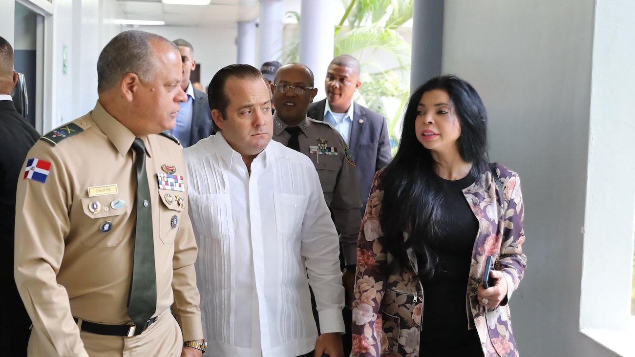 El ministro de la Presidencia y el de Defensa, junto con el director de la PN, encabezan reunión de seguimiento al Plan de Seguridad Ciudadana