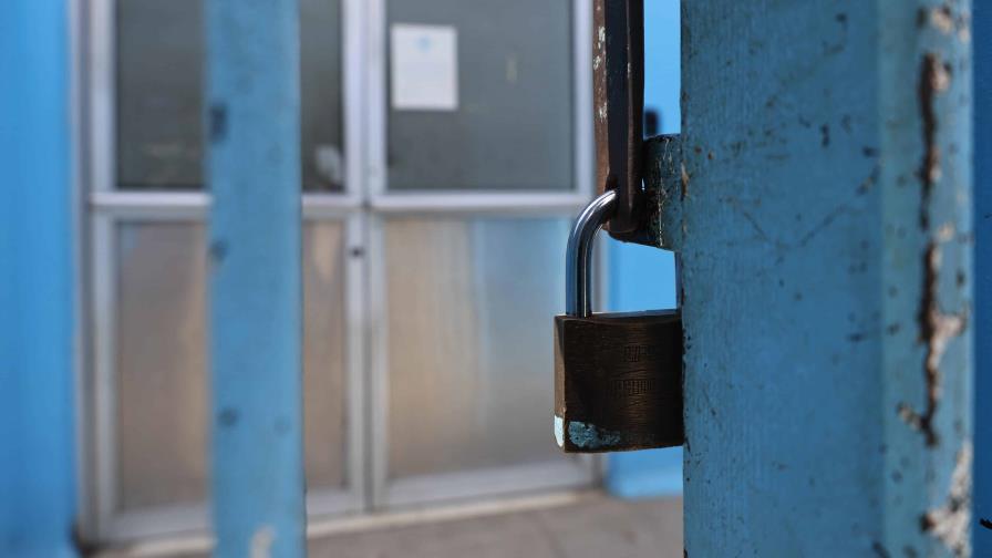Paro médico golpea a usuarios vulnerables: frustración y citas aplazadas hasta agosto